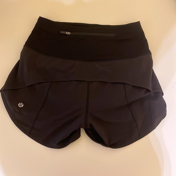 Lululemon Speed-Up High-Rise Lined Short 4” - Picture 2 of 3
